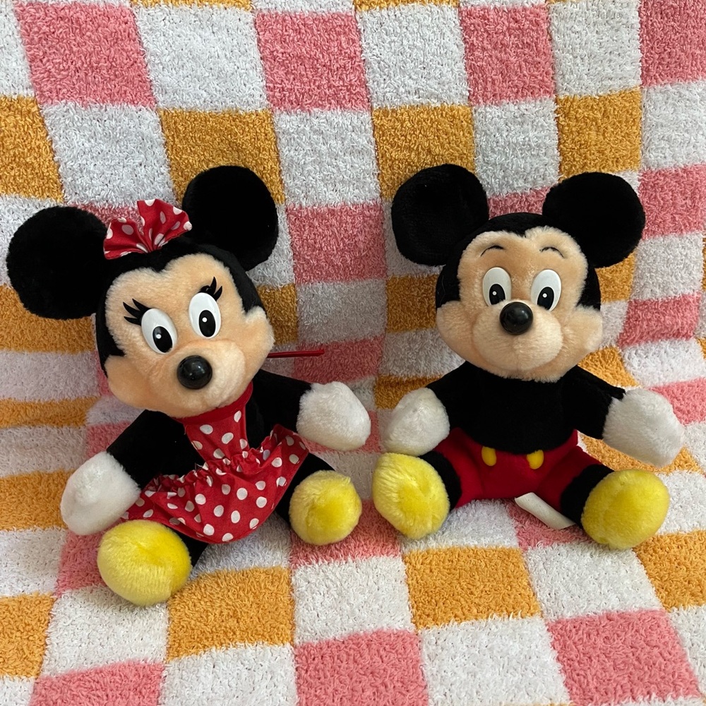 VTG Walt Disney Disneyland 1980s Productions 8” Minnie + Mickey Mouse Plush Set